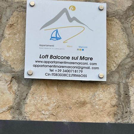 شقة Loft Balcone Sul Mare يتوجاني المظهر الخارجي الصورة